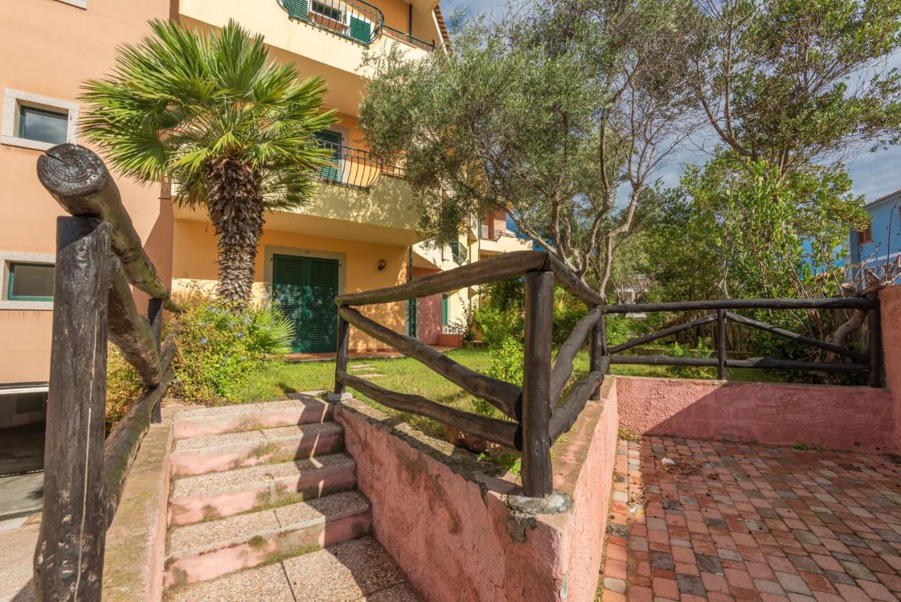 Apartment I Mirti Bianchi - Bilo 4 By Interhome Santa Teresa Gallura Exteriér fotografie