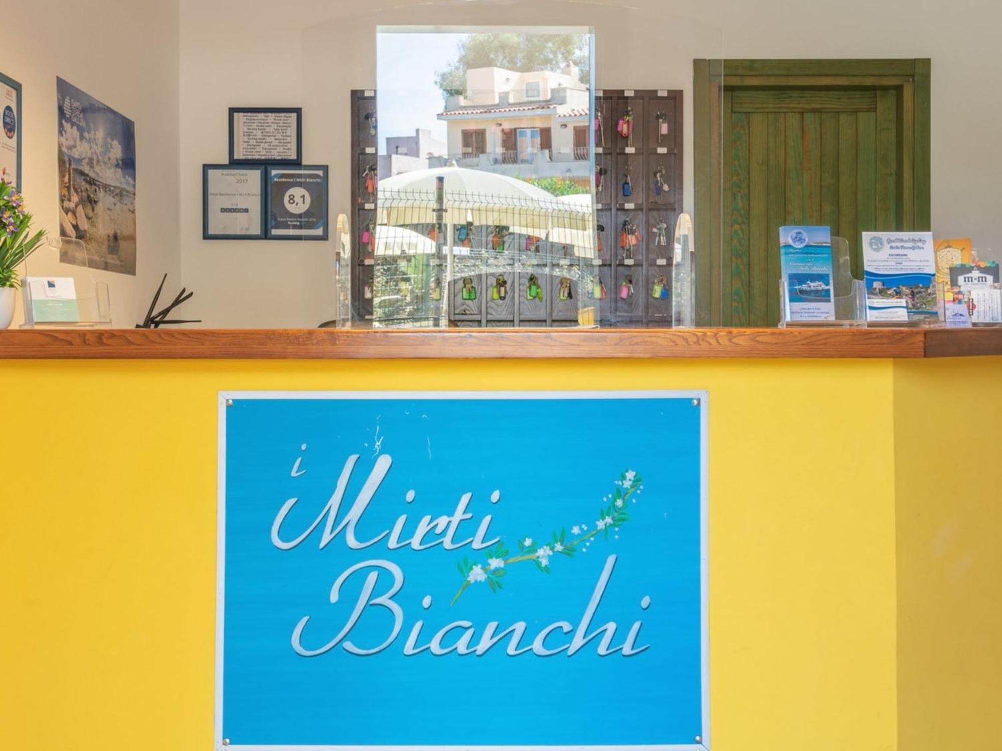 Apartment I Mirti Bianchi - Bilo 4 By Interhome Santa Teresa Gallura Exteriér fotografie